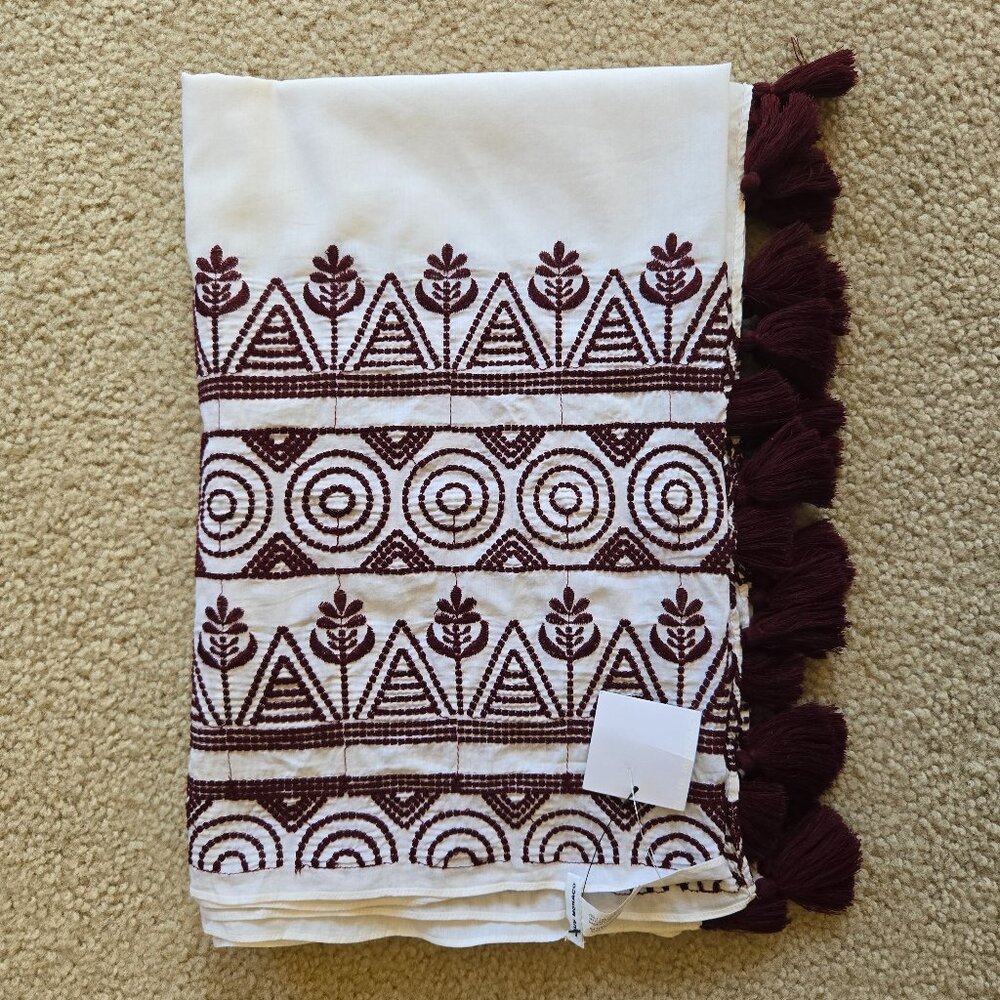NWT Club Monaco Rasa Embroidered Scarf Cotton Silk Wildberry - Picture 2 of 12